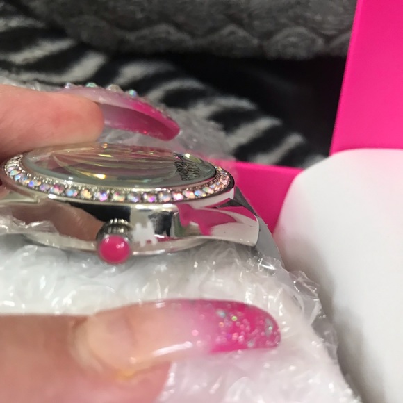 BETSEY JOHNSON WATCH - Picture 6 of 6